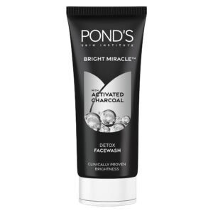 POND'S Bright Miracle Detox Facewash | 10X Power of Activated Charcoal| For Deep Cleaned Skin | Reveals Glow, Pollution Clear Face Wash, 100gm
