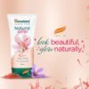 Himalaya Natural Glow Kesar Face Wash, 150ml - Image 3