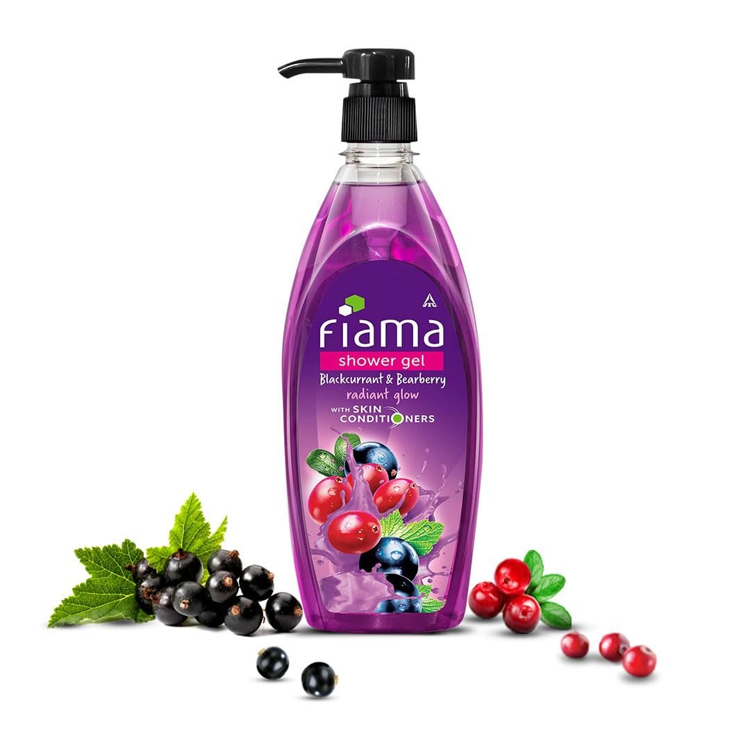 Fiama Body Wash Shower Gel Blackcurrant & Bearberry, 500ml, Body Wash for Women & Men with Skin Conditioners for Radiant Skin, Suitable for All Skin Types