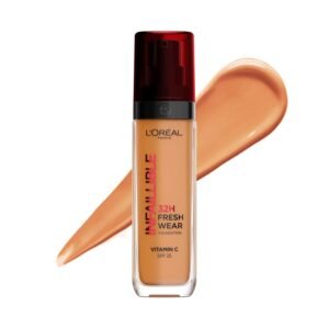 L'Oreal Paris Liquid Foundation, Oil Absorbing Formula, Transferproof, Heatproof and Long-lasting, Infallible 32H Fresh Wear, 330 Hazelnut, 30ml