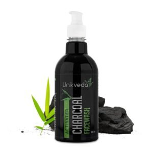 UNIKVEDA Charcoal Face Wash Daily Exfoliating & Brightening Cleanser, Deep Cleans Oily Skin for Men and Women 500ml